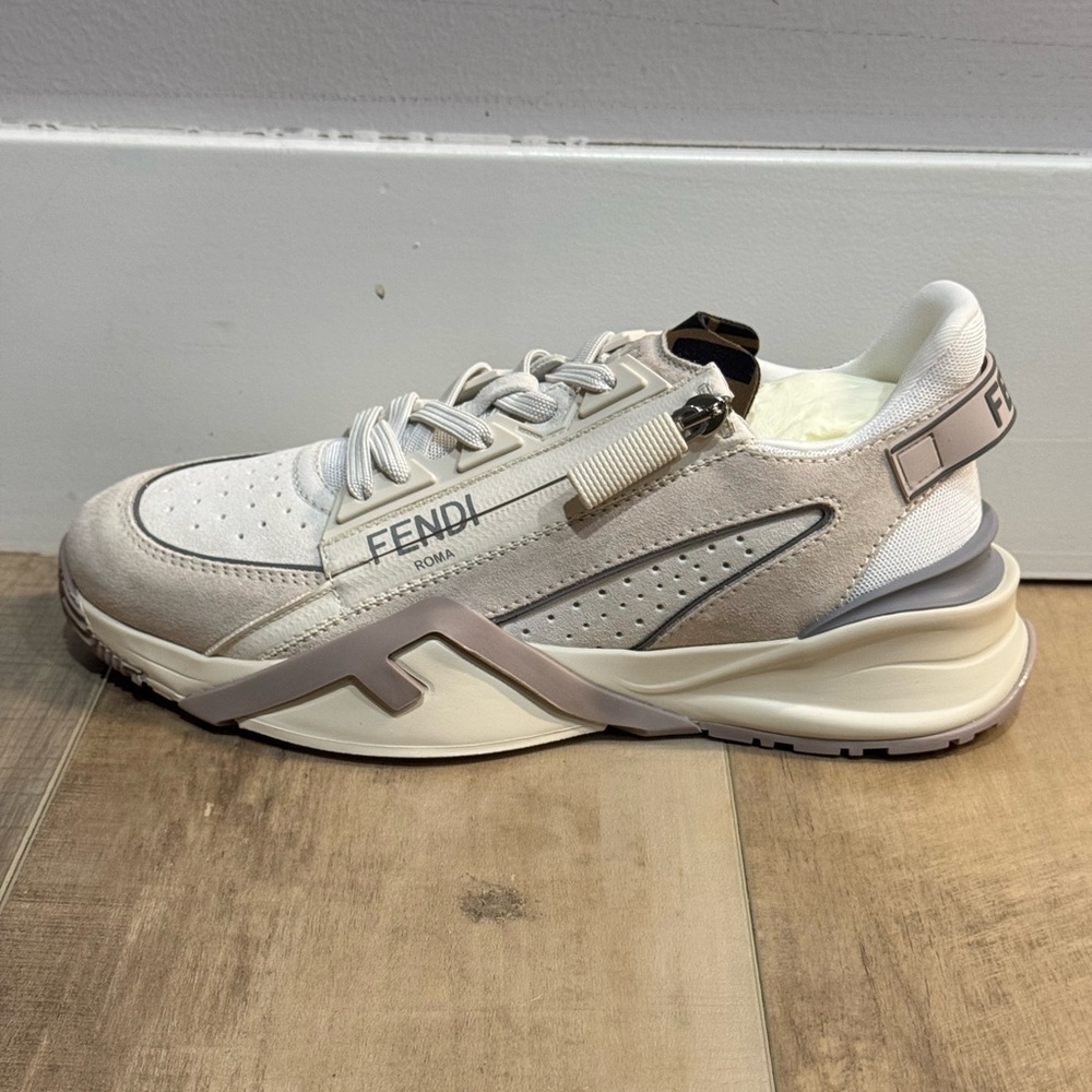 (SOLD) Fendi Flow Cream nylon and suede low-tops - Size 38.5 - Picture 7 of 15